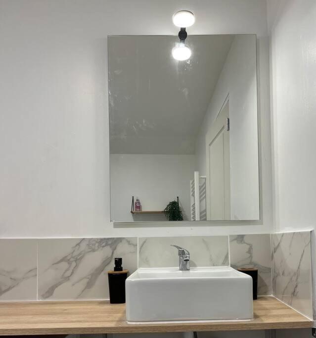 Petit Logement Proche Giverny Bonnieres-sur-Seine Экстерьер фото